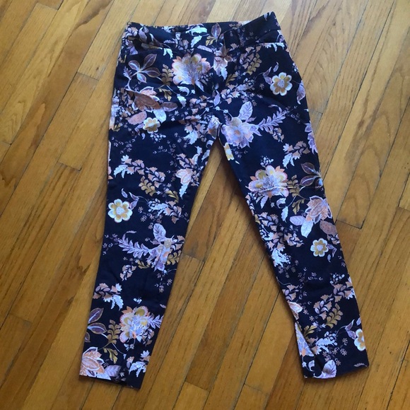 Floral Print Ankle Pant - Picture 1 of 3